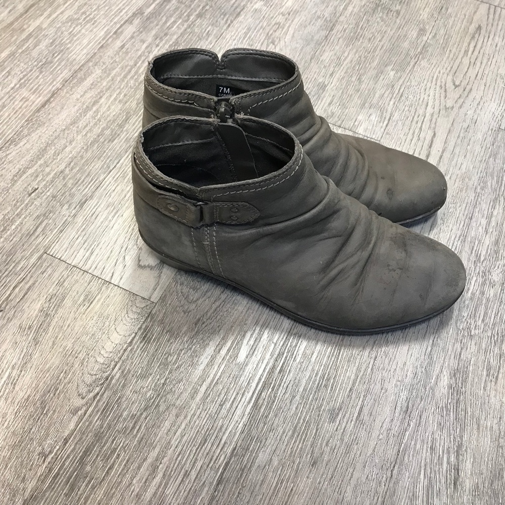 Cobb Hill ruched suede ankle boots